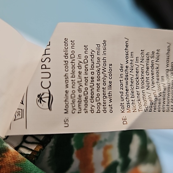 Cupshe Abstract Print Flounce Cami Romper - Picture 8 of 11